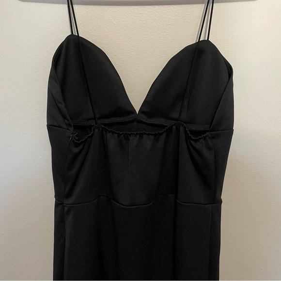 Black bodycon dress - Picture 4 of 4